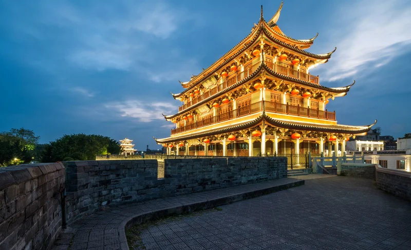 潮汕 | 尋味美食+高鐵+非遺潮汕英歌舞表演+遊潮州古城+精緻名菜宴+潮粵菜任點任食2小時+任食金牌牛肉火鍋宴 | 純玩3天