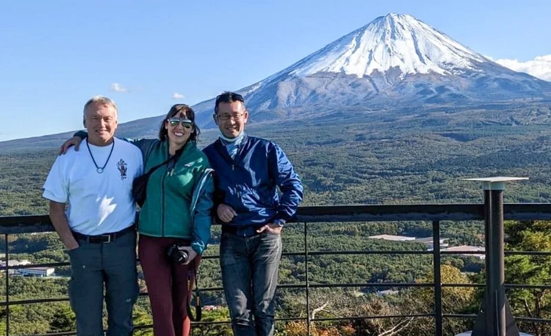 富士山精選景點私人之旅（含午餐 & 晚餐）