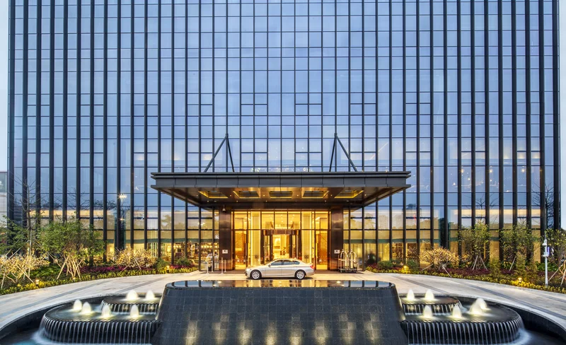 【近壹方天地店】深圳龍華希爾頓逸林酒店住宿套餐