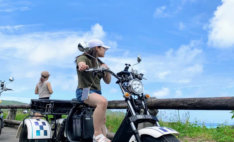 石垣島川平灣 EV Trike 三輪電動車觀光導覽（含玻璃底船）