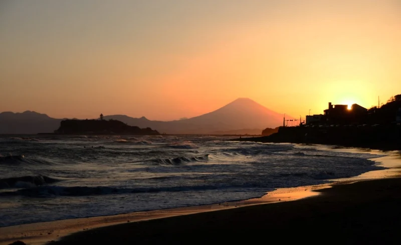 鎌倉 & 江之島一日遊（東京出發 & 含中文導遊）