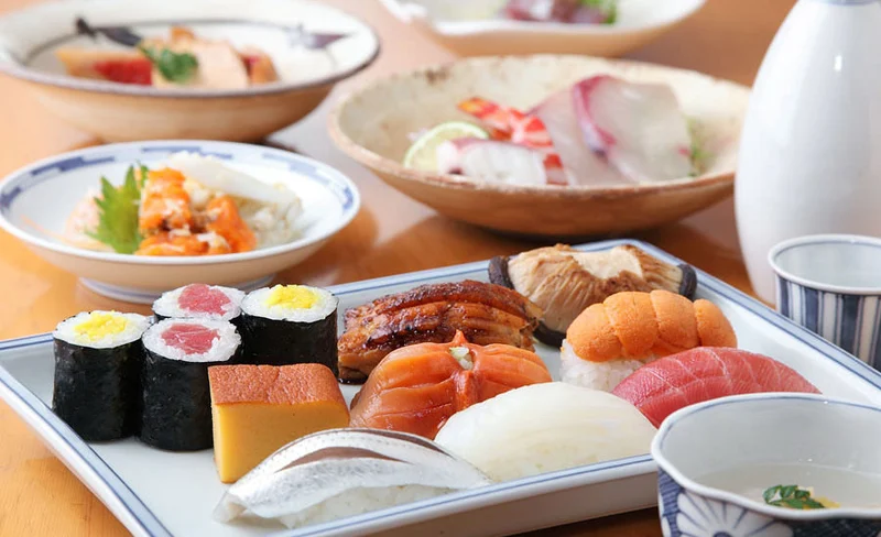 銀座壽司幸本店 丸之内店 – 東京