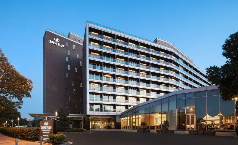 【臨近青浦博物館】上海夏陽湖皇冠假日酒店住宿套餐