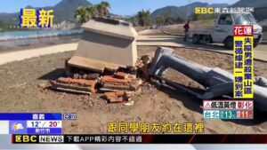 曾文水庫蔣公銅像震倒 「臉摔爛泥」慘況曝光@newsebc