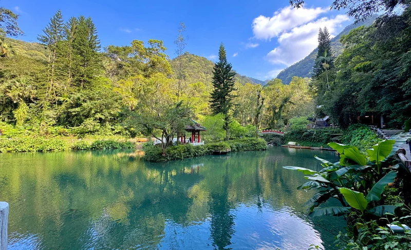 雲仙樂園 & 烏來老街＆烏來觀光台車＆烏來瀑布一日遊（西門町出發）-KLOOK