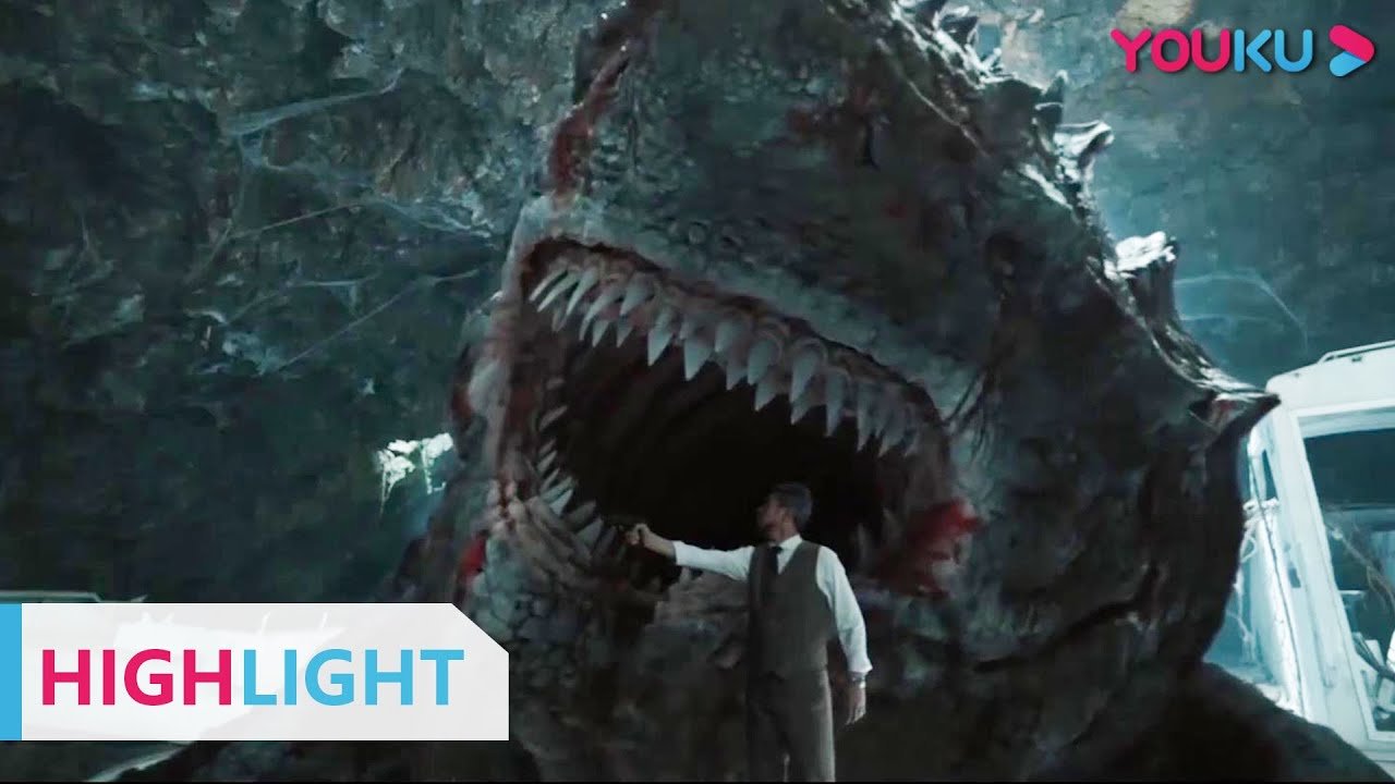 HIGHLIGHT： 黑心商人被他的生化武器大鲨鱼一口吃掉！ |【陆行鲨 Land Shark】 | YOUKU MOVIE | 优酷电影