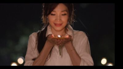 方季惟 Amber Fang - 時光慢些走 Time Goes By Slowly (華納 Official HD 官方MV)