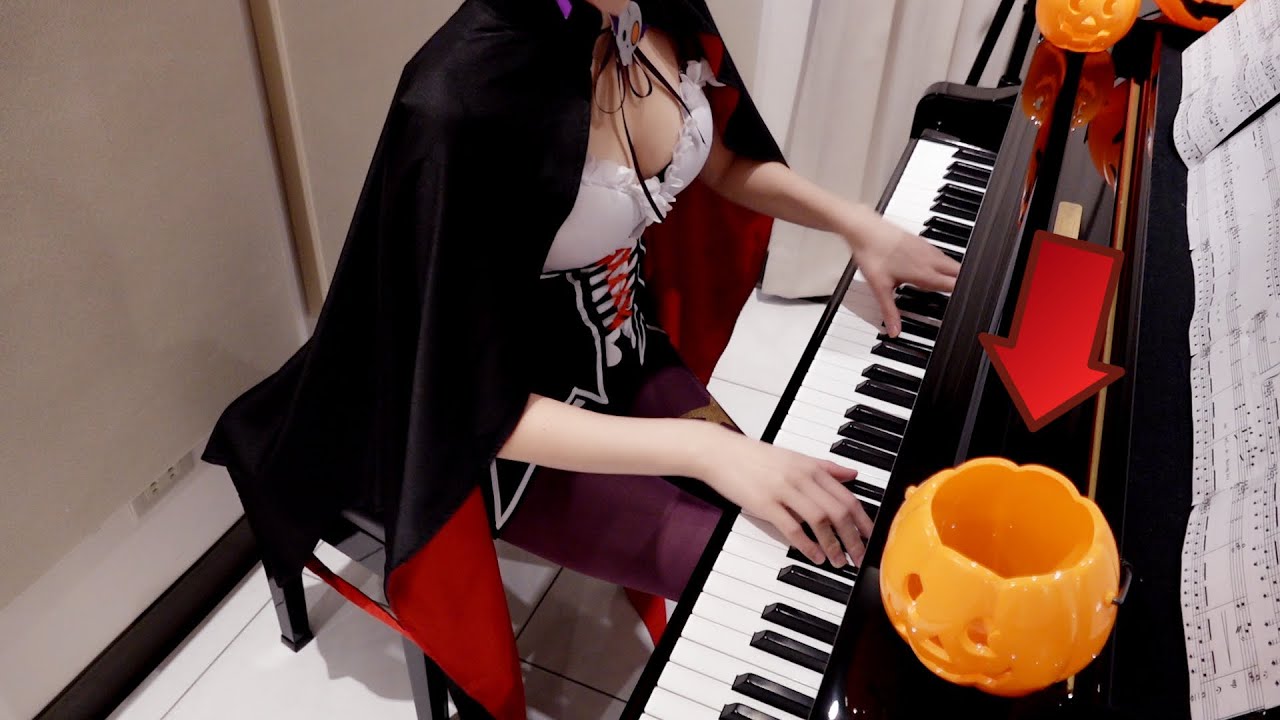 ハロウィンかぼちゃが動いてびっくり！ Halloween pumpkin just moved surprisingly!