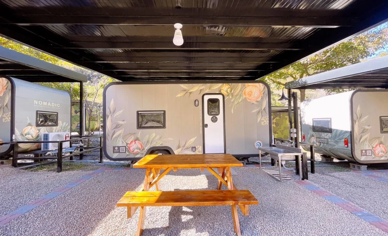 新竹: 尖石之美露營渡假村 | 露營車體驗-KLOOK