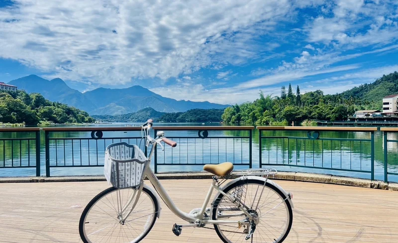 日月潭踮小二自行車＆乘船一日體驗-KLOOK